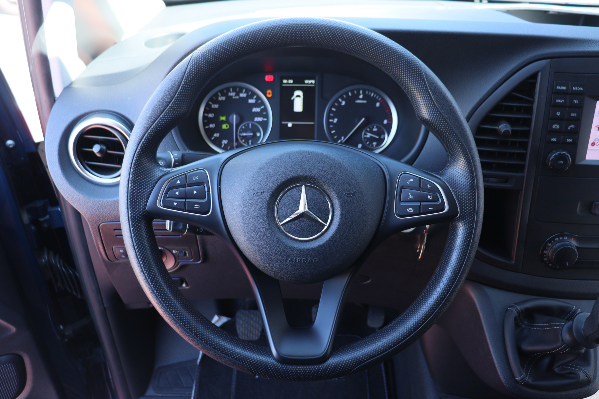Mercedes Vito — 11
