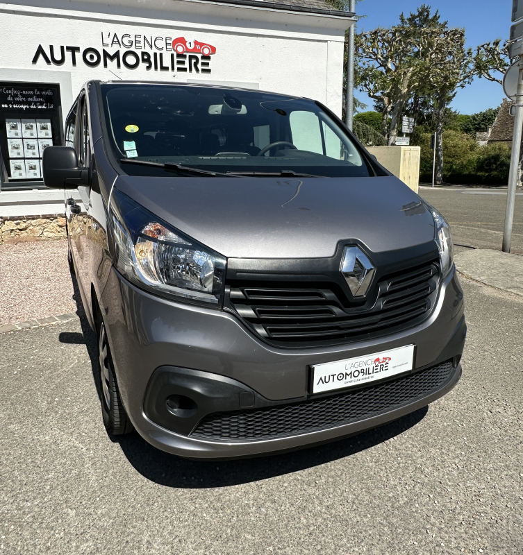 Renault Trafic Combi — 2