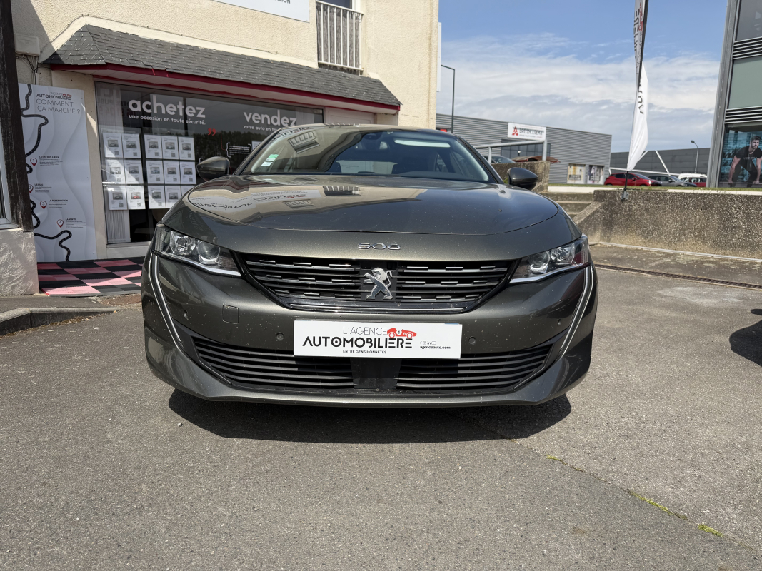 Peugeot 508 — 8