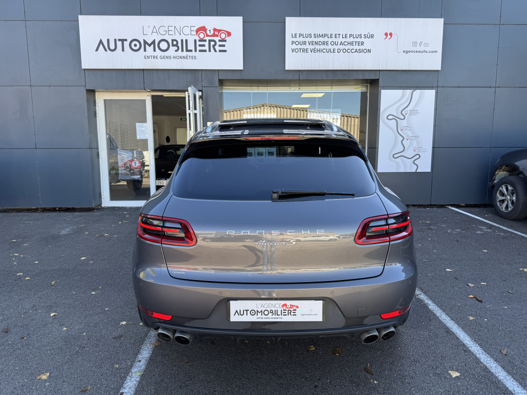 Porsche Macan — 5
