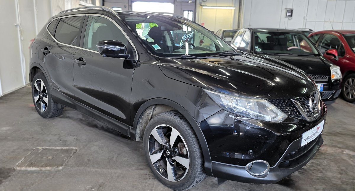 Nissan Qashqai — 3