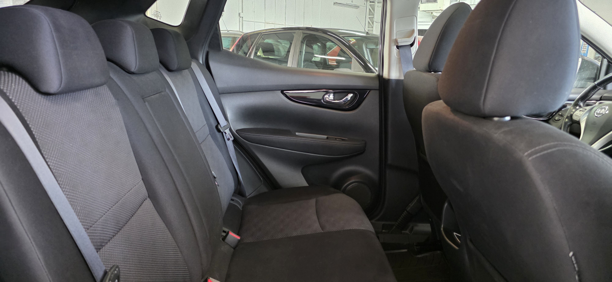 Nissan Qashqai — 14