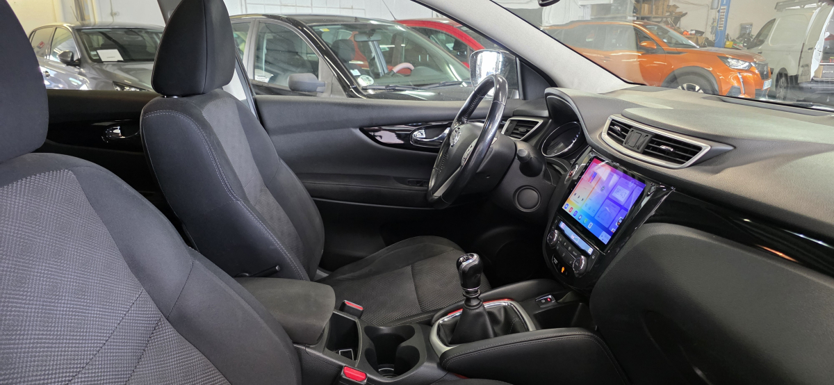 Nissan Qashqai — 10