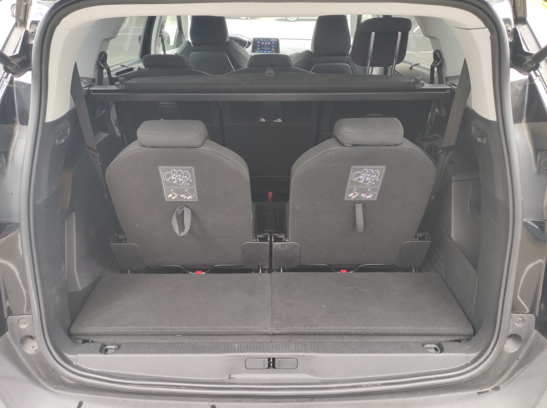 Peugeot 5008 — 2