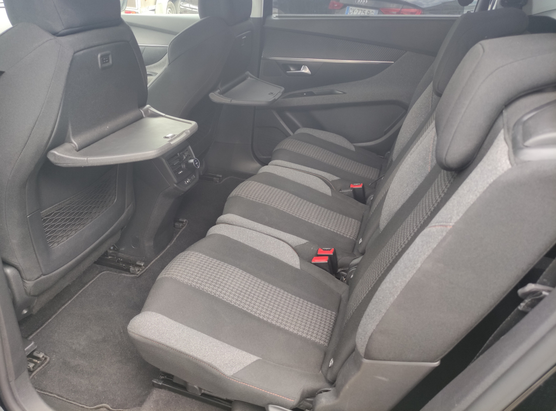 Peugeot 5008 — 20