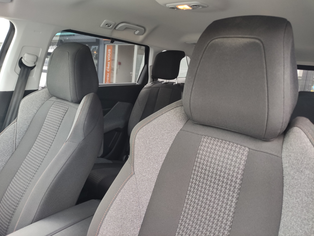 Peugeot 5008 — 28