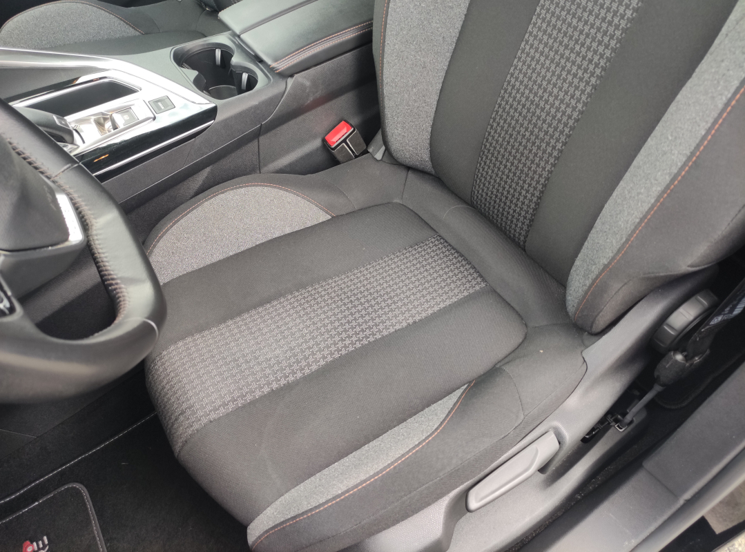 Peugeot 5008 — 25