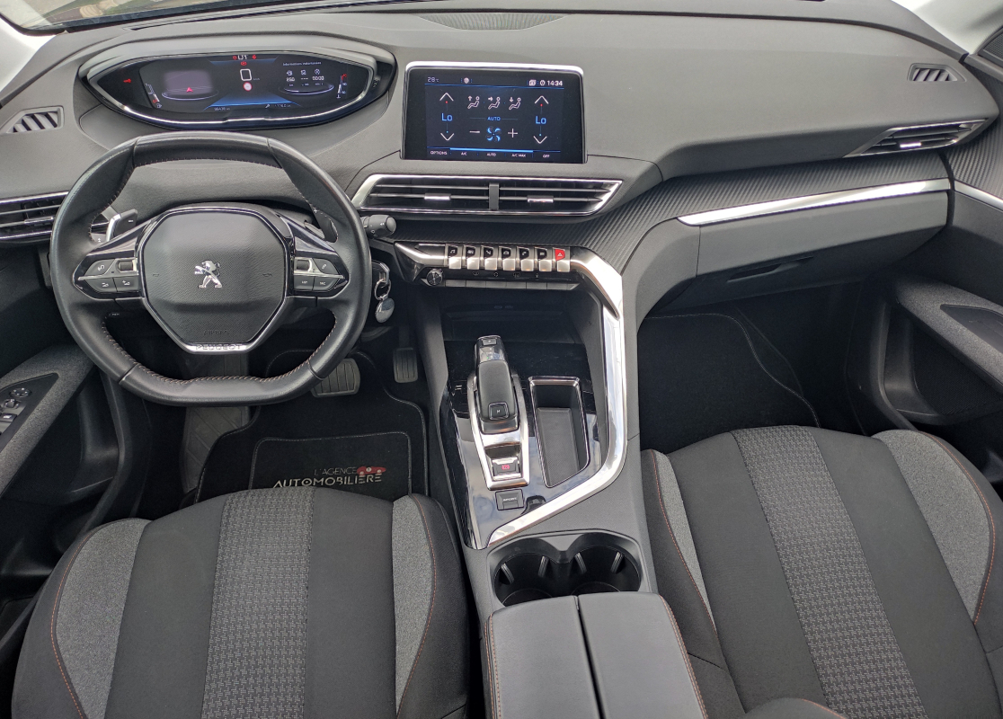 Peugeot 5008 — 13