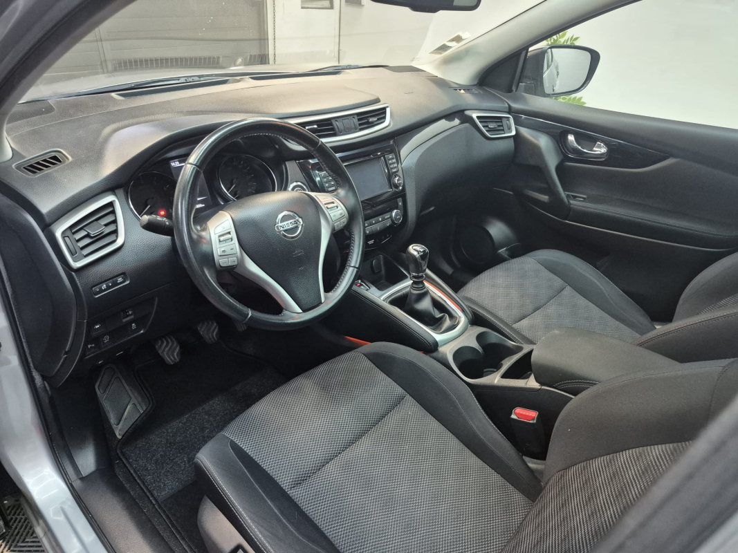 Nissan Qashqai — 12