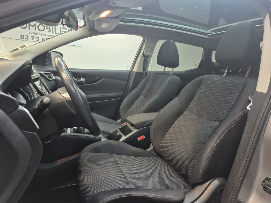 Nissan Qashqai — 14