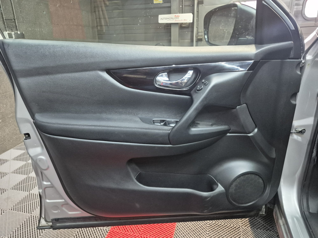 Nissan Qashqai — 11