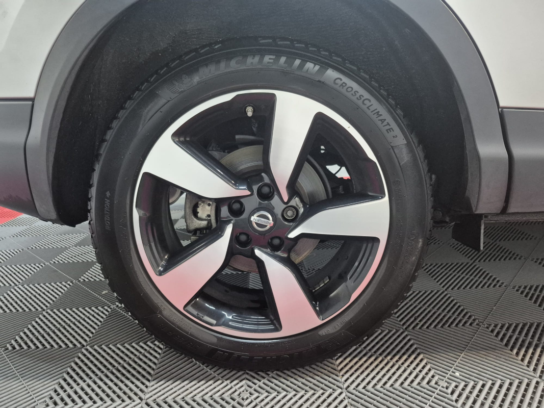 Nissan Qashqai — 32