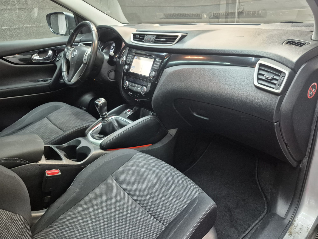 Nissan Qashqai — 24