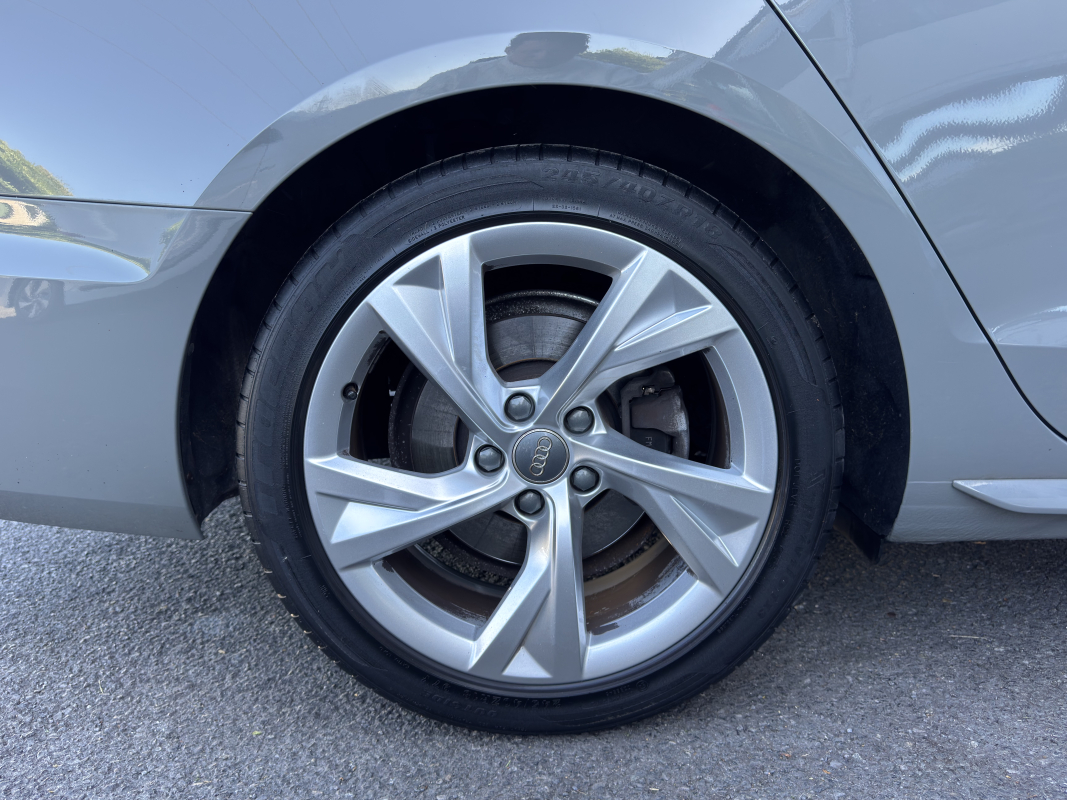Audi A4 — 11