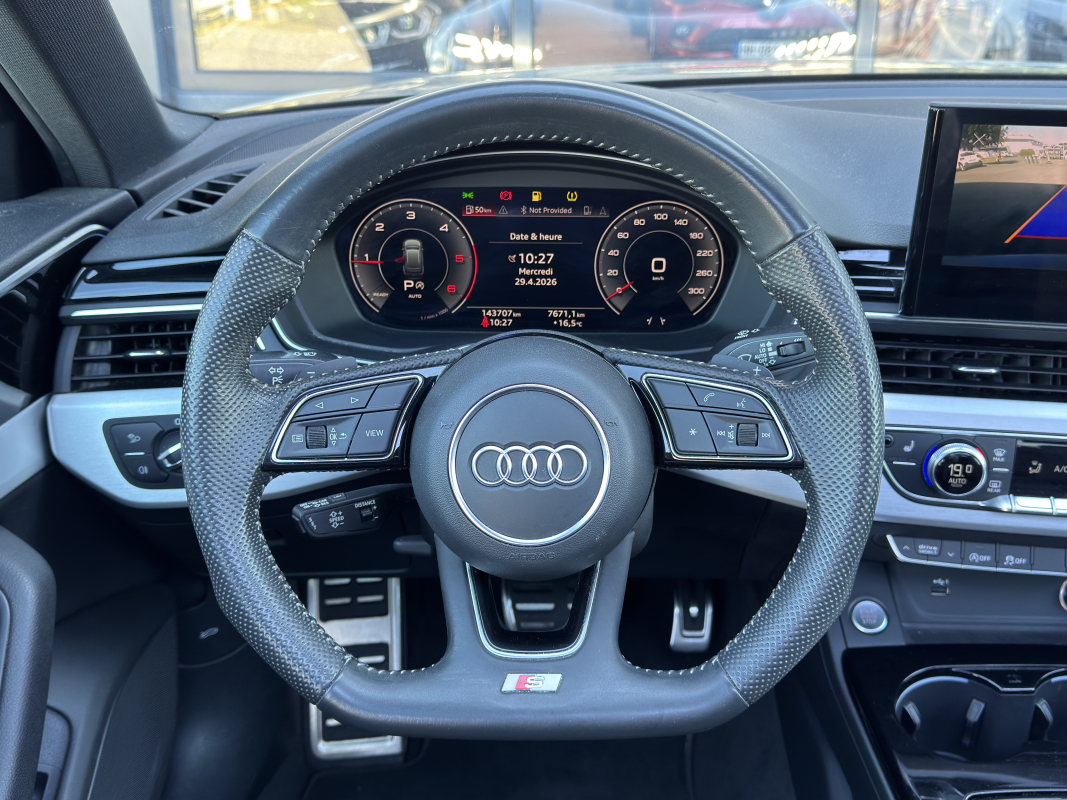 Audi A4 — 22