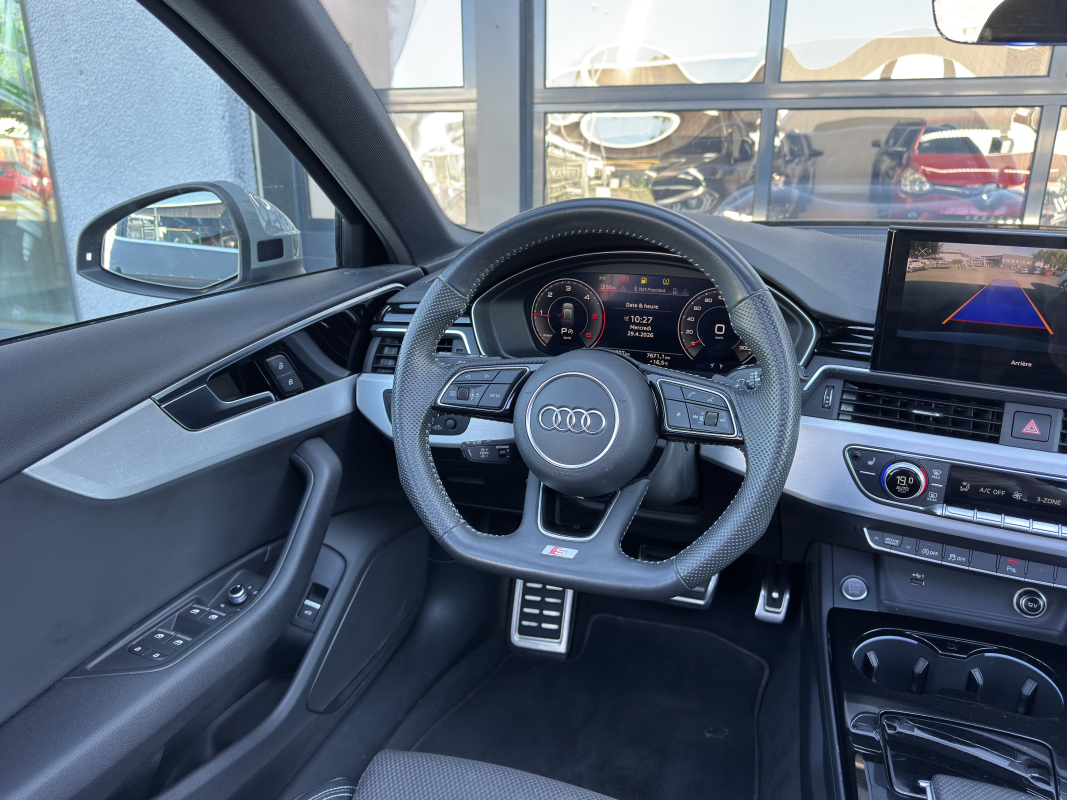 Audi A4 — 30