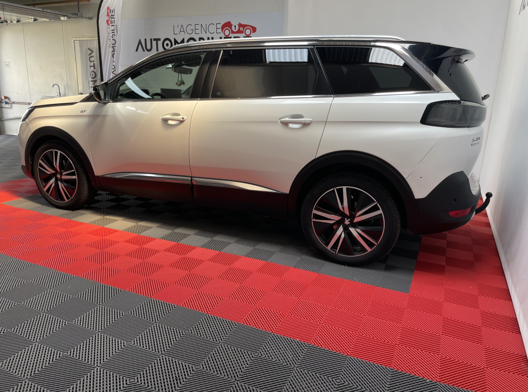 Peugeot 5008 — 5