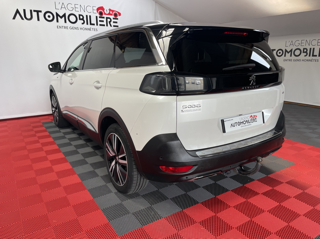 Peugeot 5008 — 6