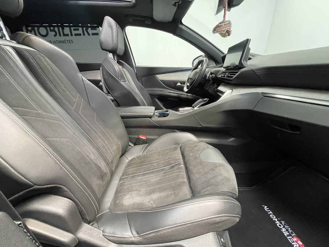 Peugeot 5008 — 17