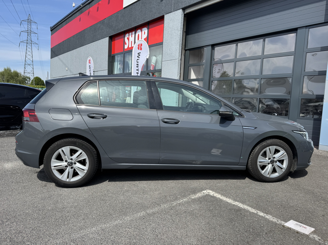 Volkswagen Golf — 16