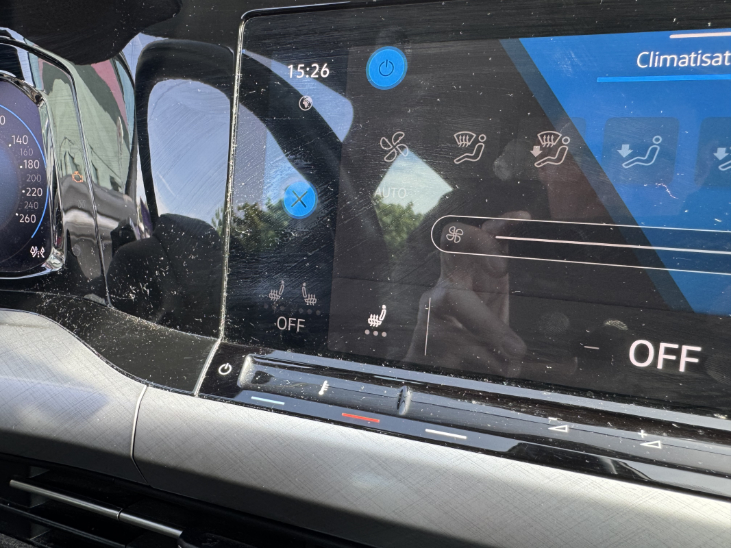 Volkswagen Golf — 18