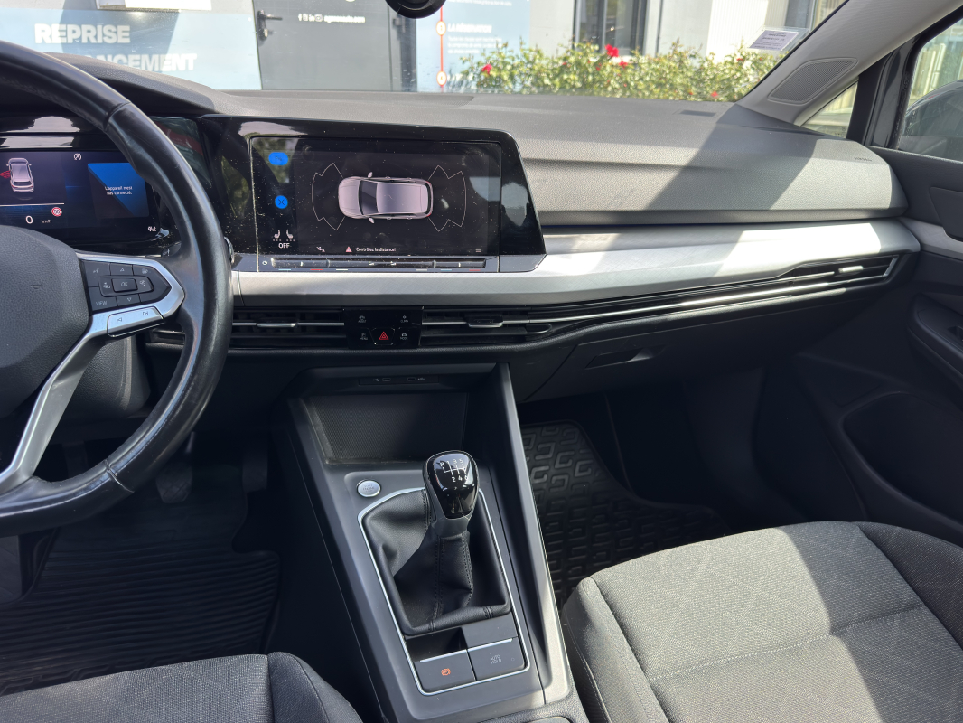 Volkswagen Golf — 30