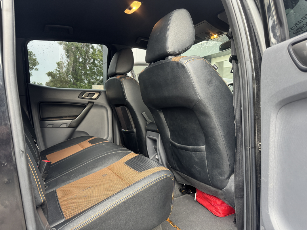 Ford Ranger — 24