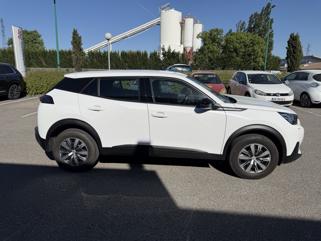Peugeot 2008 — 6