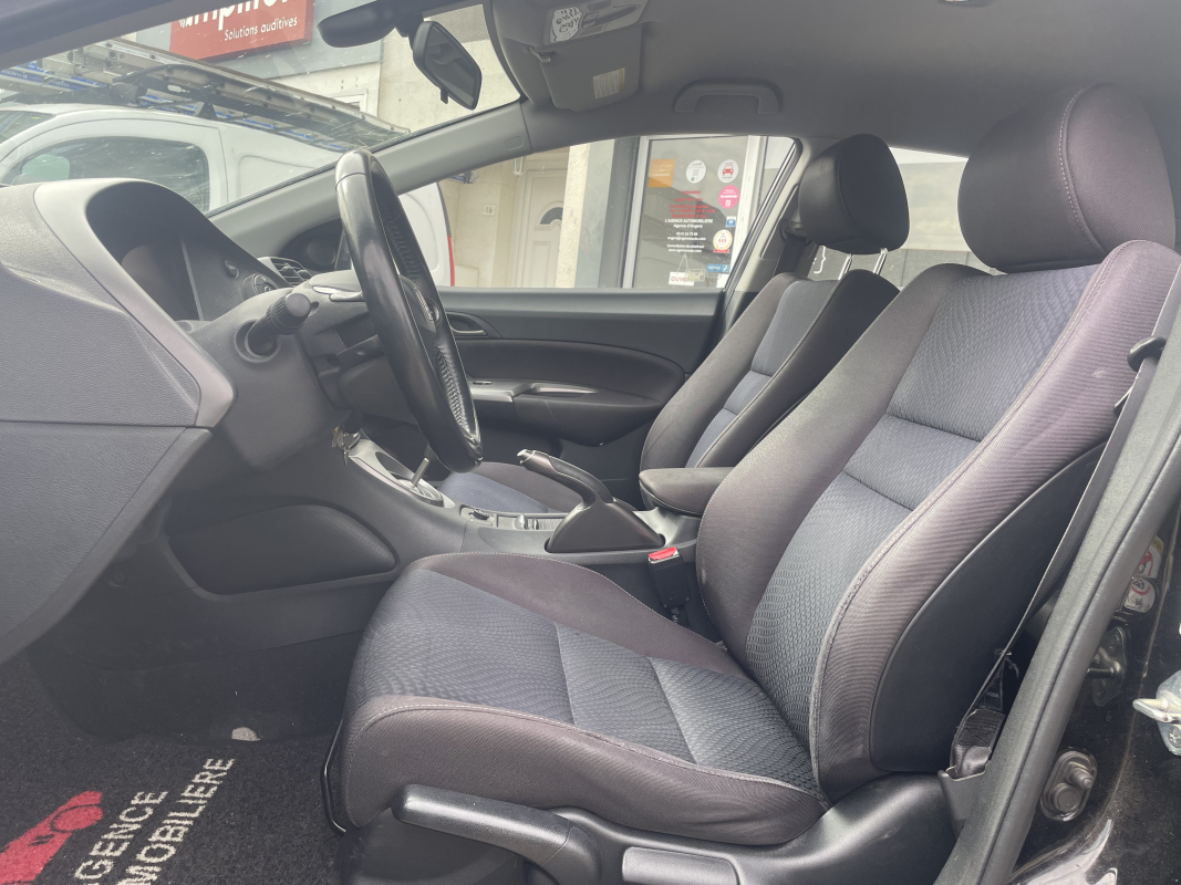 Honda Civic — 9