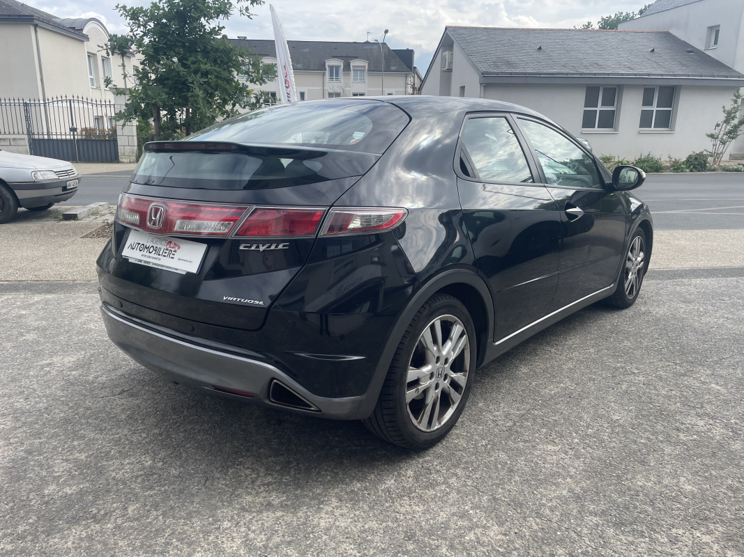 Honda Civic — 5