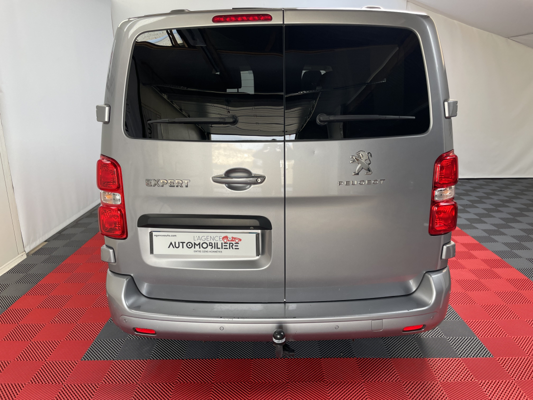 Peugeot Expert — 8