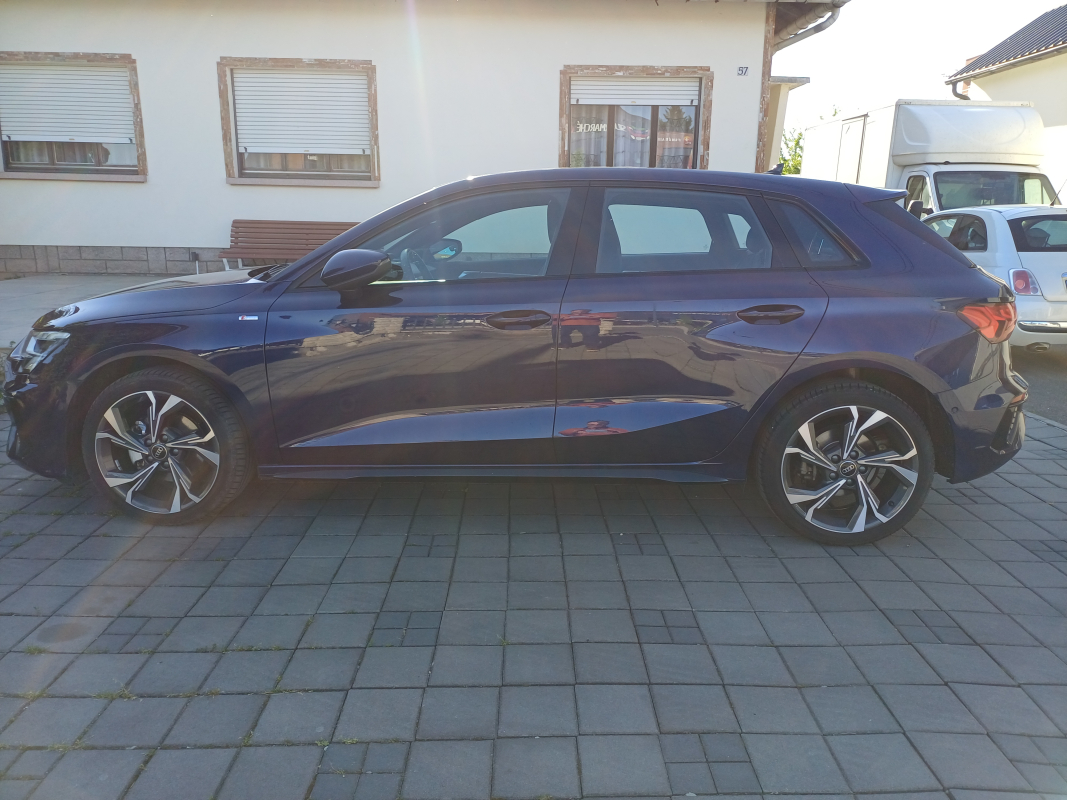 Audi A3 Sportback — 2
