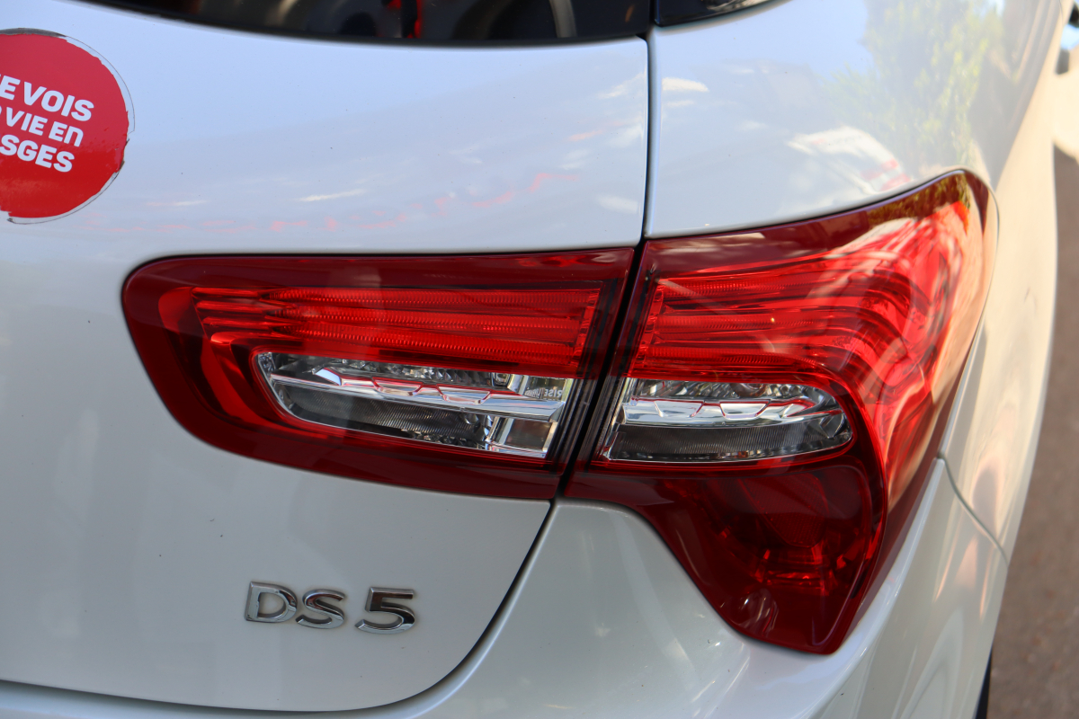 DS DS 5 — 40