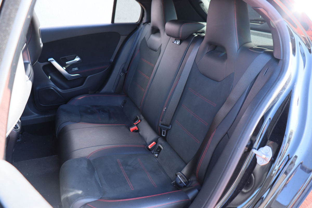 Mercedes Classe A — 18