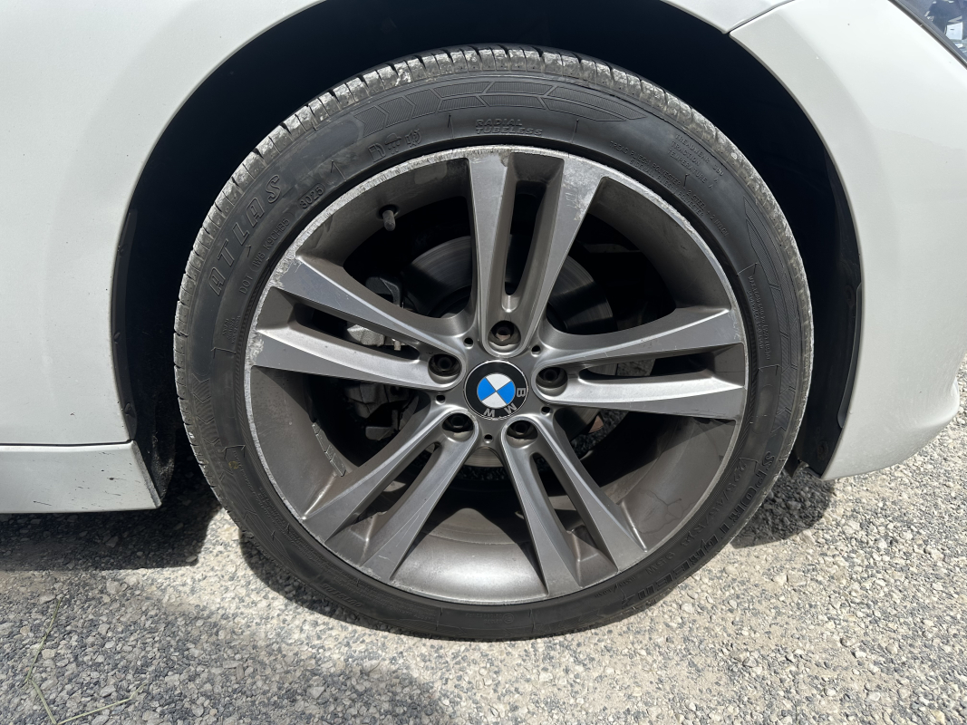 Bmw Série 3 — 29