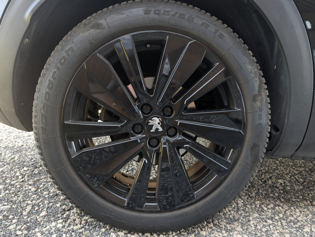 Peugeot 3008 — 16