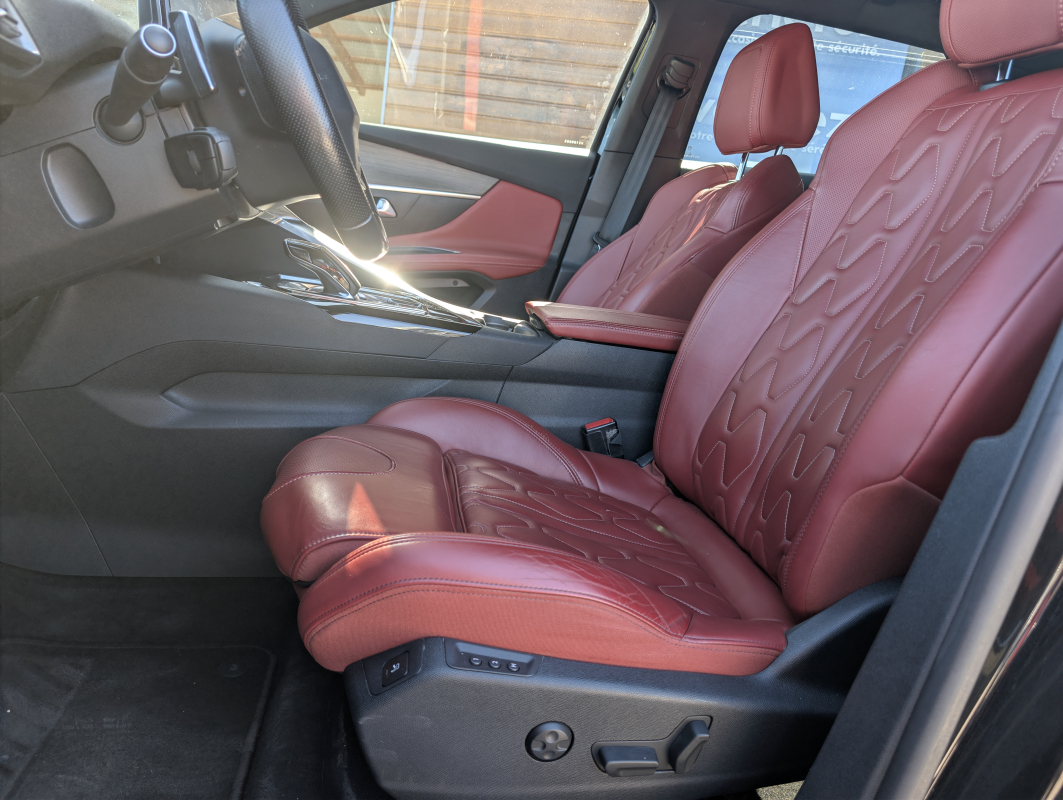 Peugeot 3008 — 18