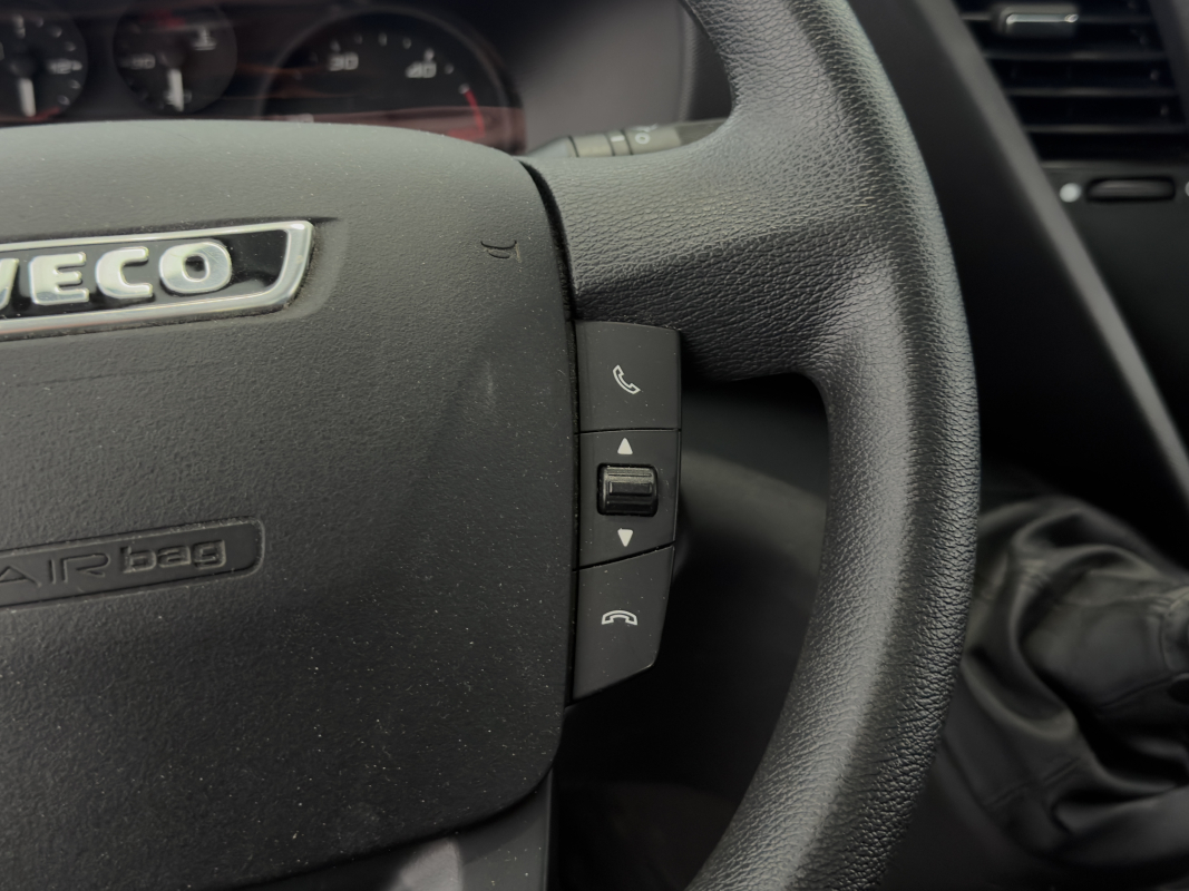 Iveco 35 — 15