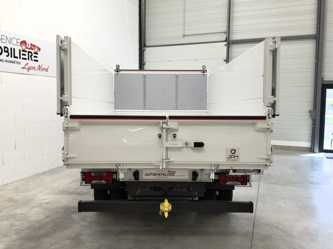 Iveco 35 — 7