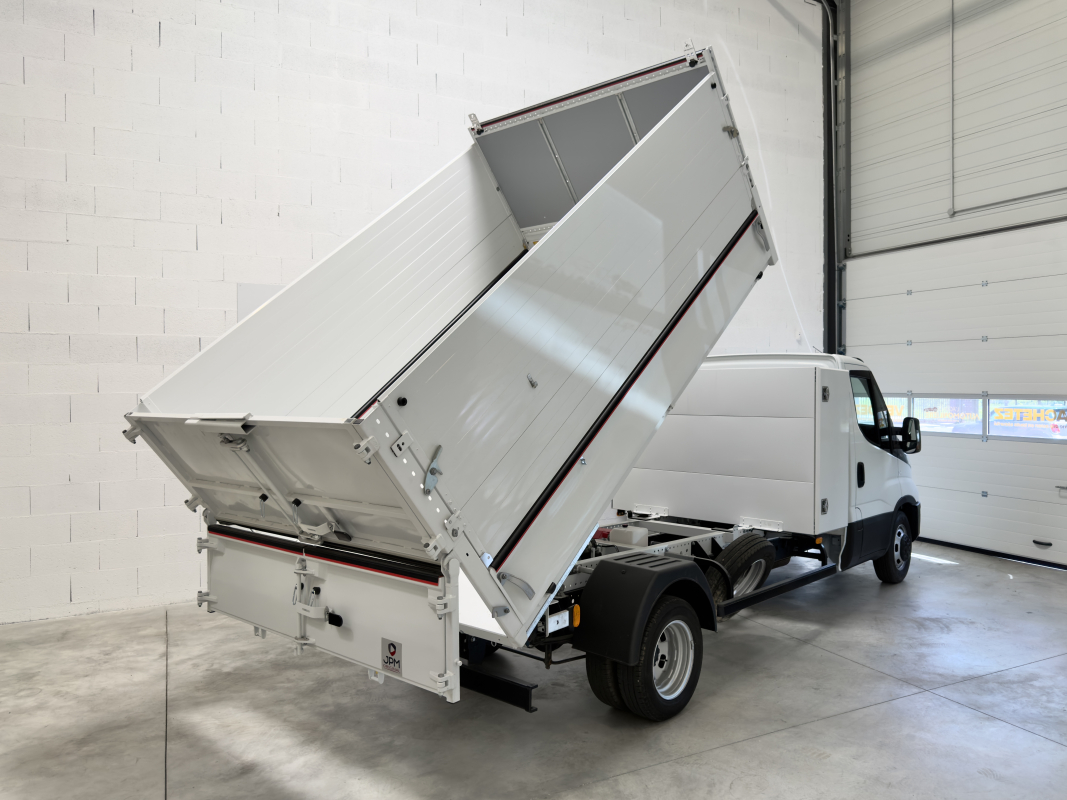 Iveco 35 — 5