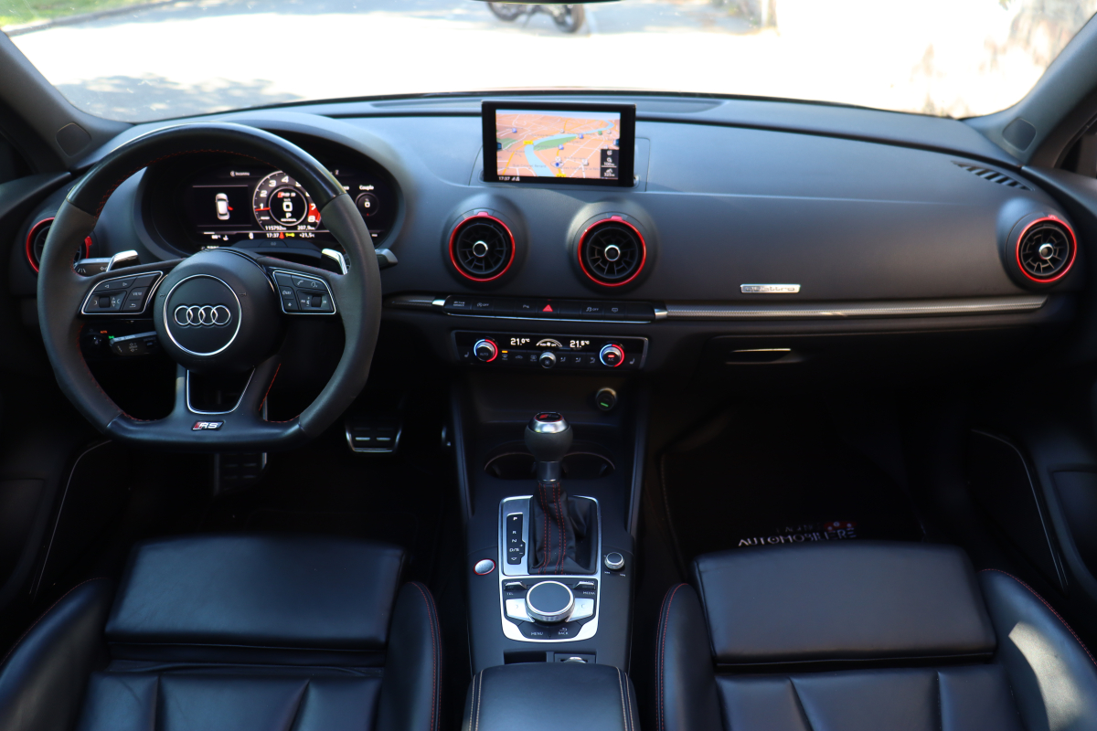 Audi RS3 — 12