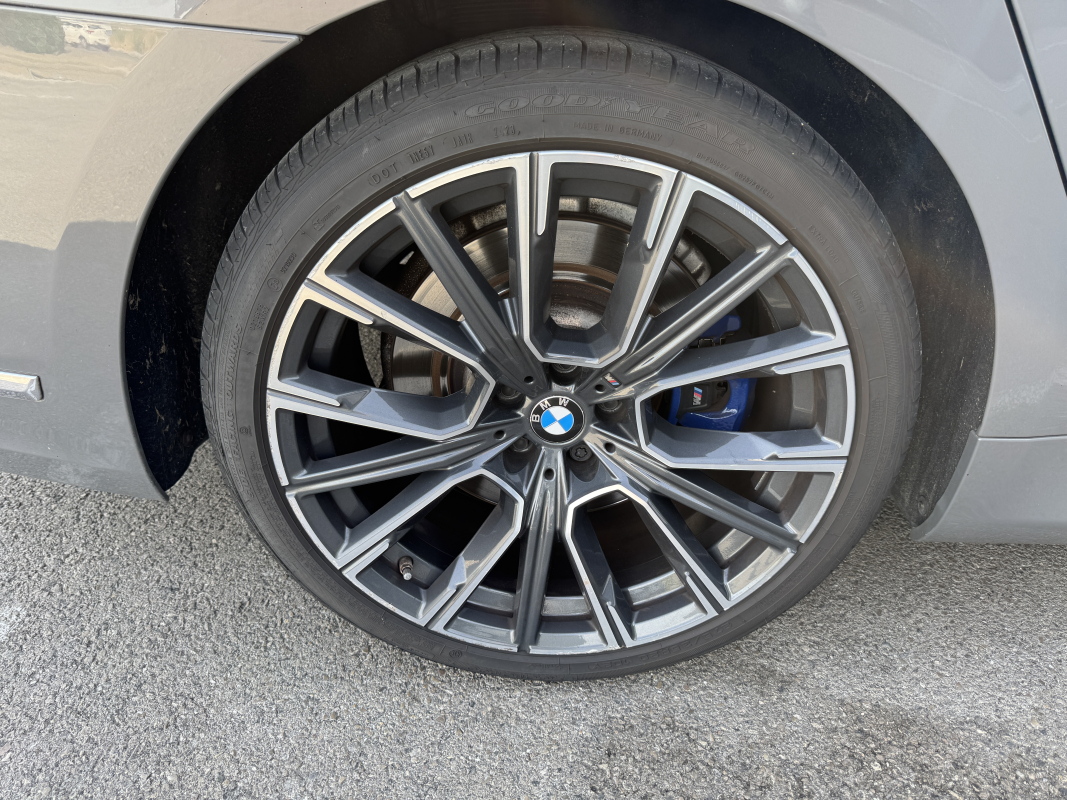 Bmw Série 7 — 29