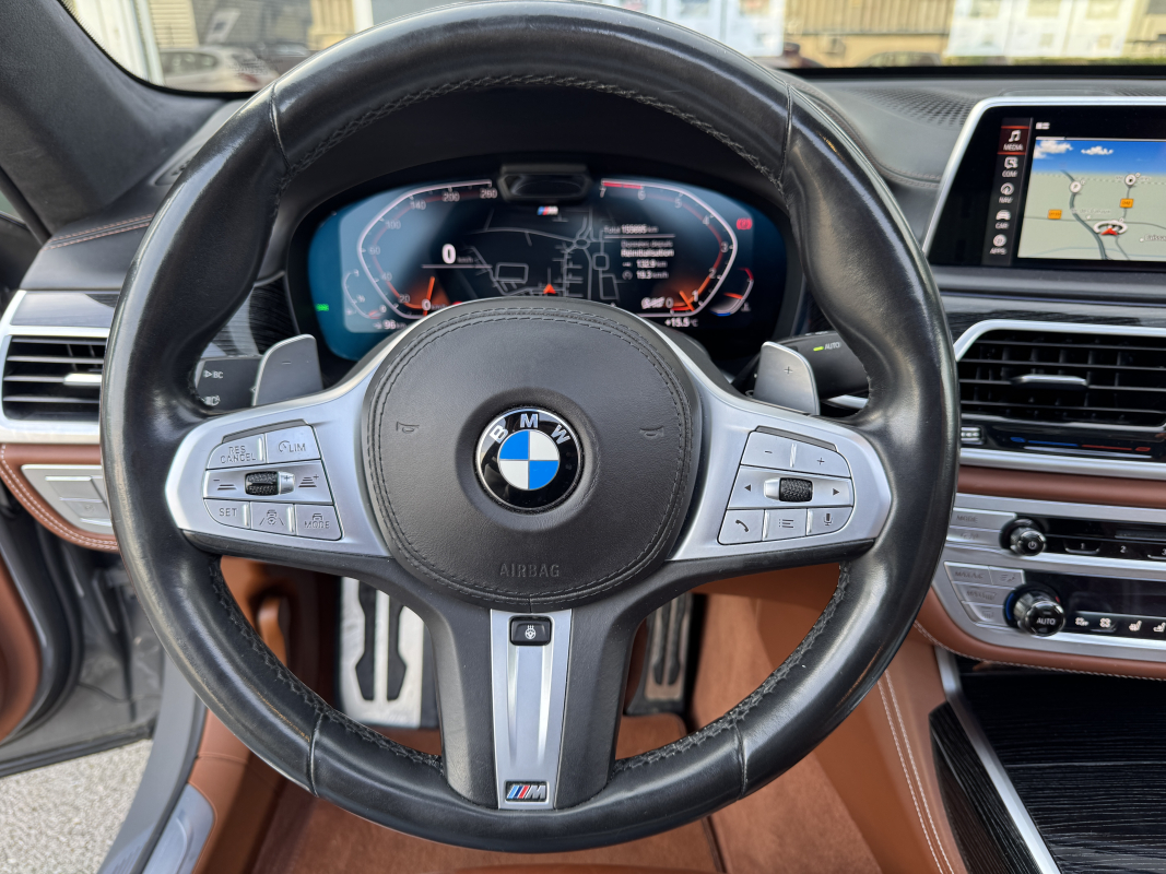 Bmw Série 7 — 12