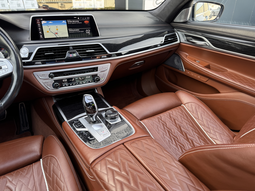 Bmw Série 7 — 17