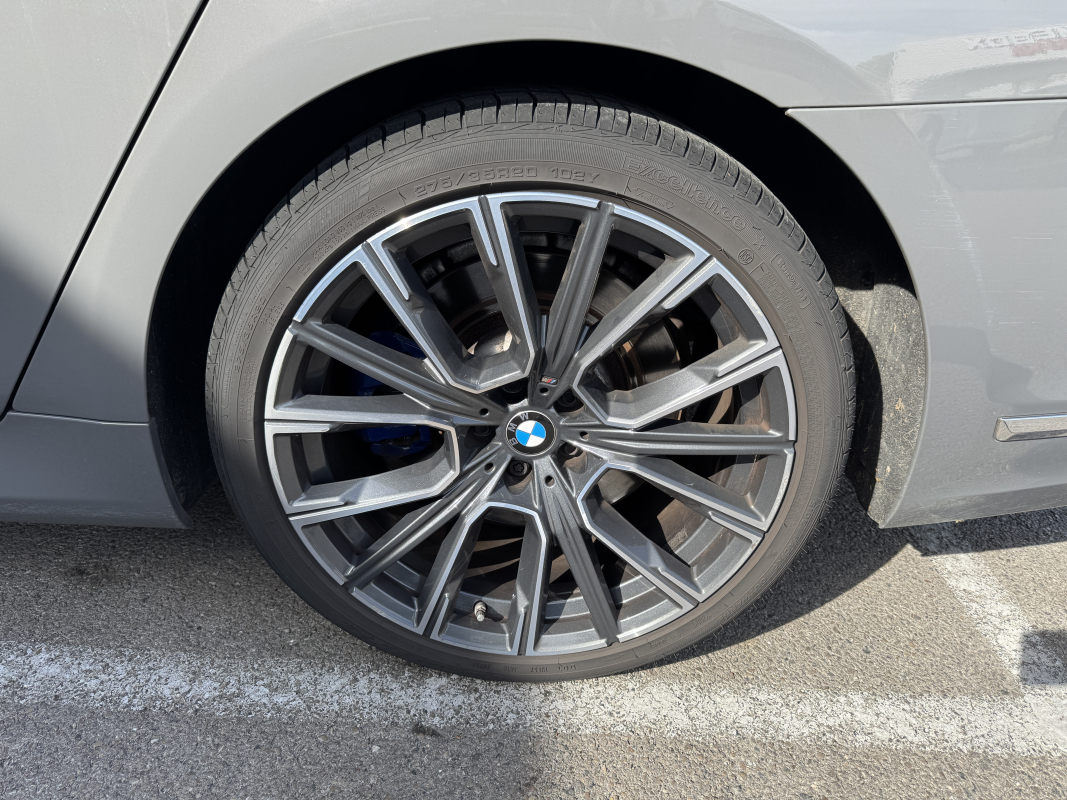 Bmw Série 7 — 36