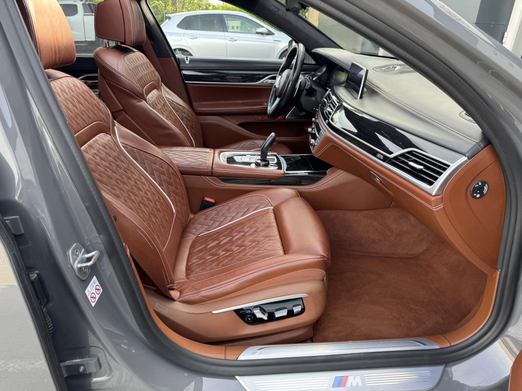 Bmw Série 7 — 25