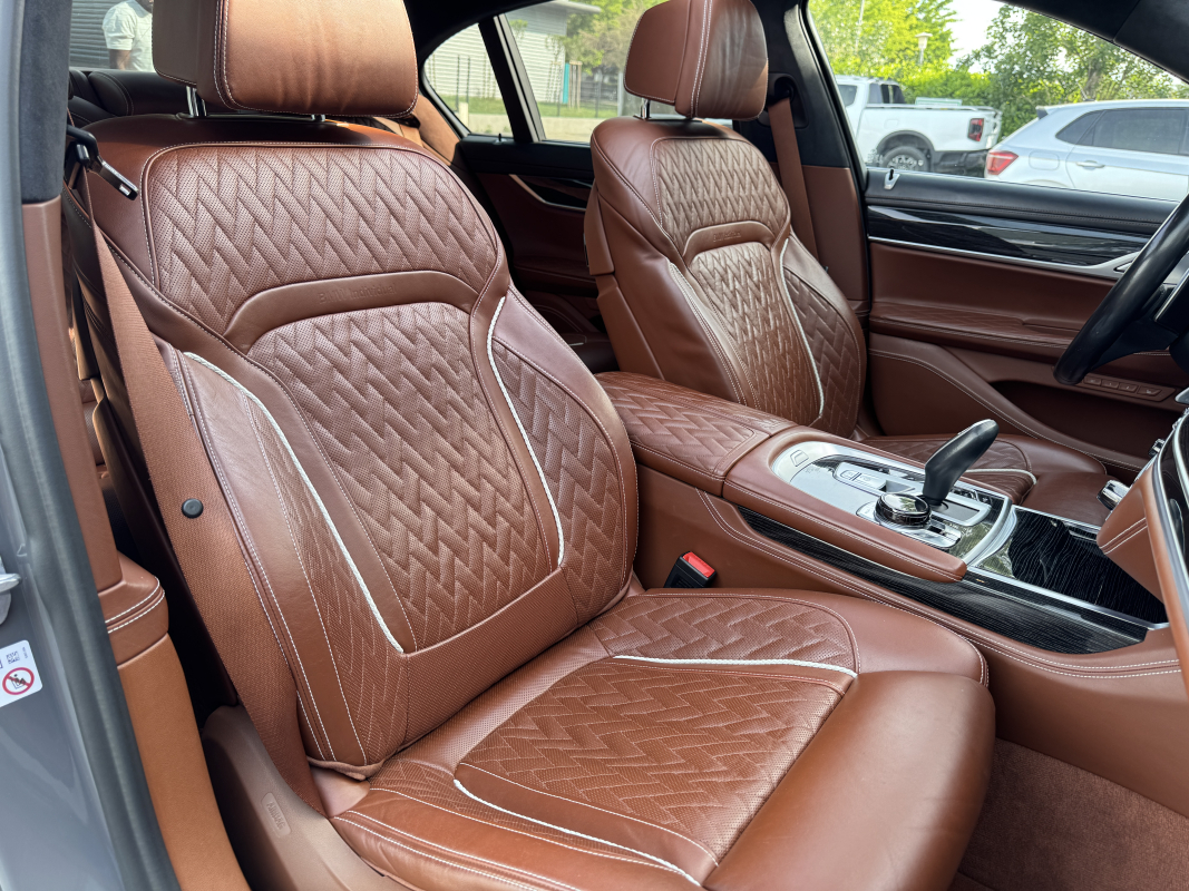 Bmw Série 7 — 26