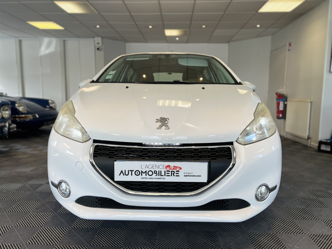 Peugeot 208 — 20