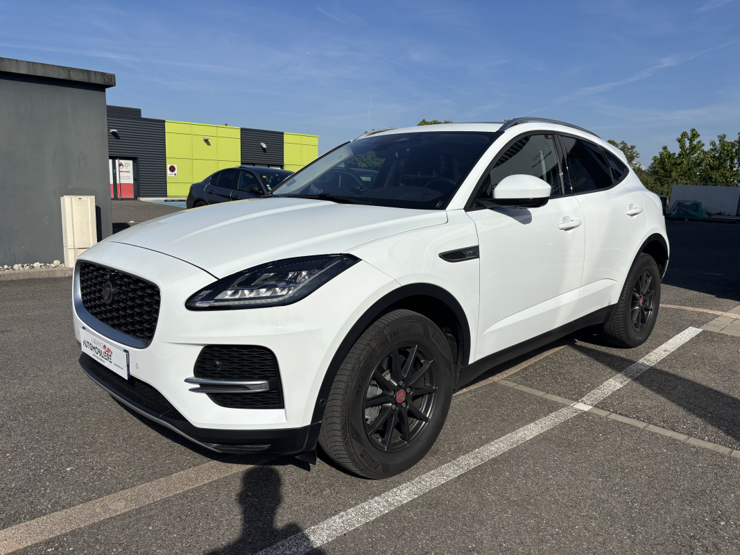 Jaguar E-Pace — 3