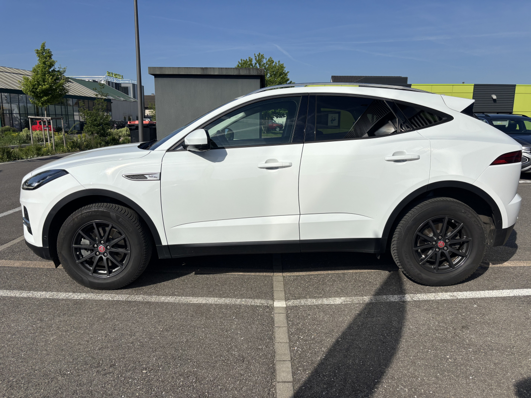 Jaguar E-Pace — 4